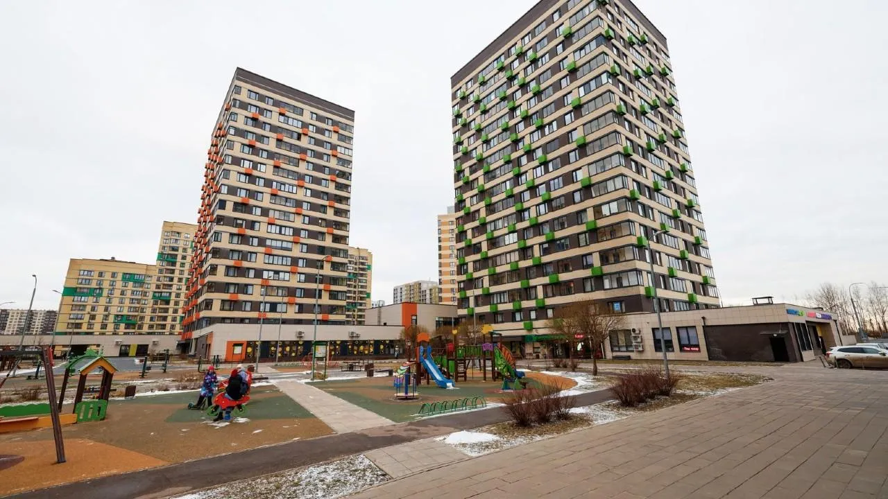 Более 500 дворов благоустроят в Московской области в 2025 году