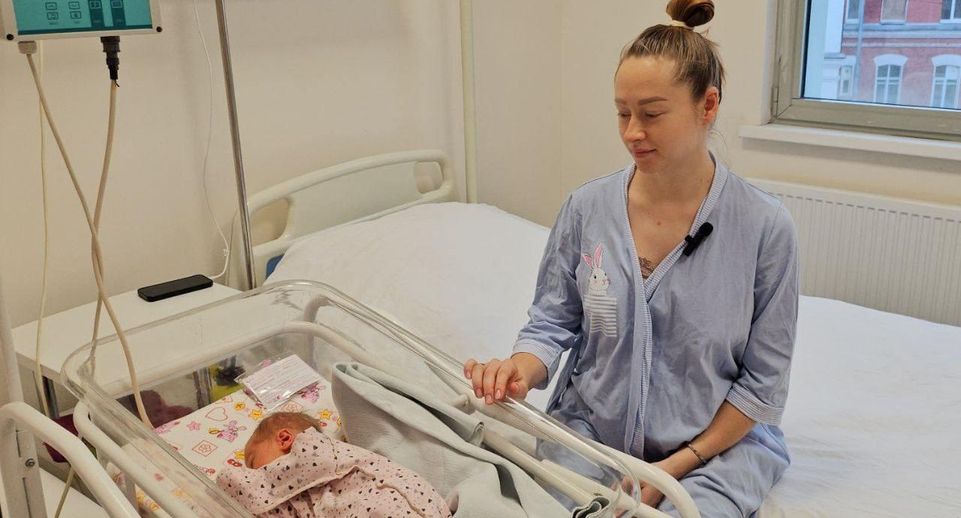 Женщине с крупной миомой матки помогли родить в больнице в Раменском