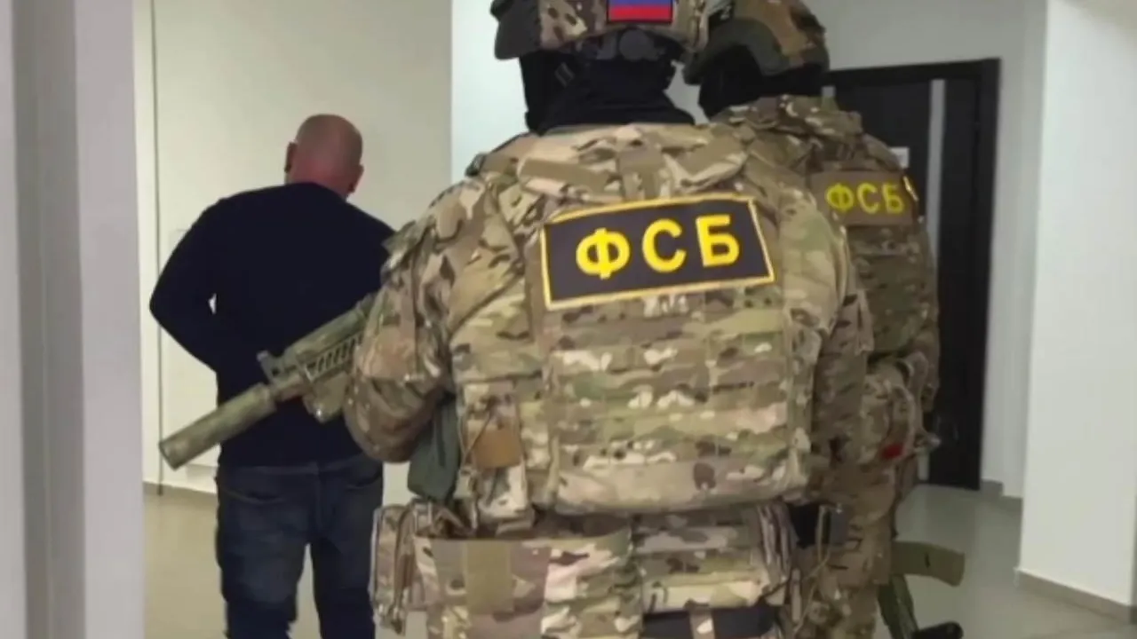 В Тюмени задержали пособника ВСУ, пытавшегося склонить военных к измене