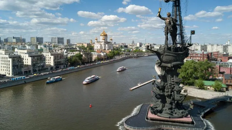 Растение эйхорния поможет очистить воды Москвы-реки