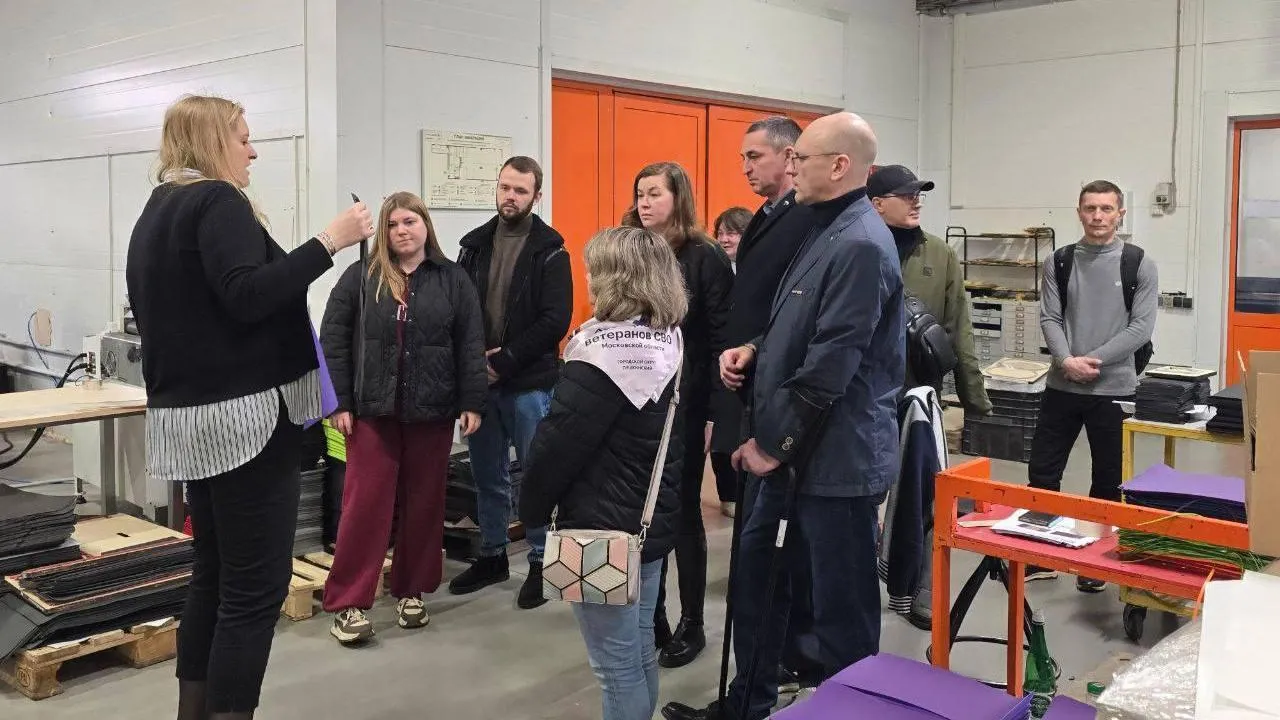 В Красноармейске участники СВО посетили с экскурсией промышленное предприятие