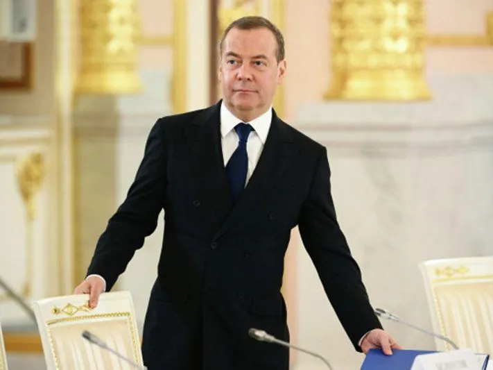 Стало известно, о какой финальной цели СВО говорил Медведев на пресс-конференции