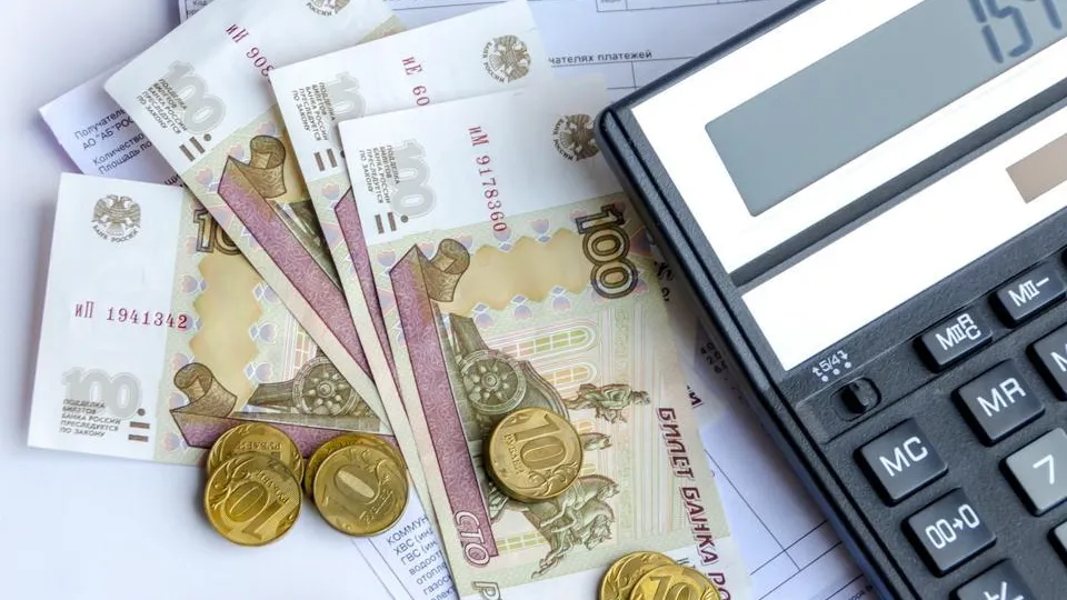 С декабря россиян ждут новые правила по квартирам, водительским правам и банкам