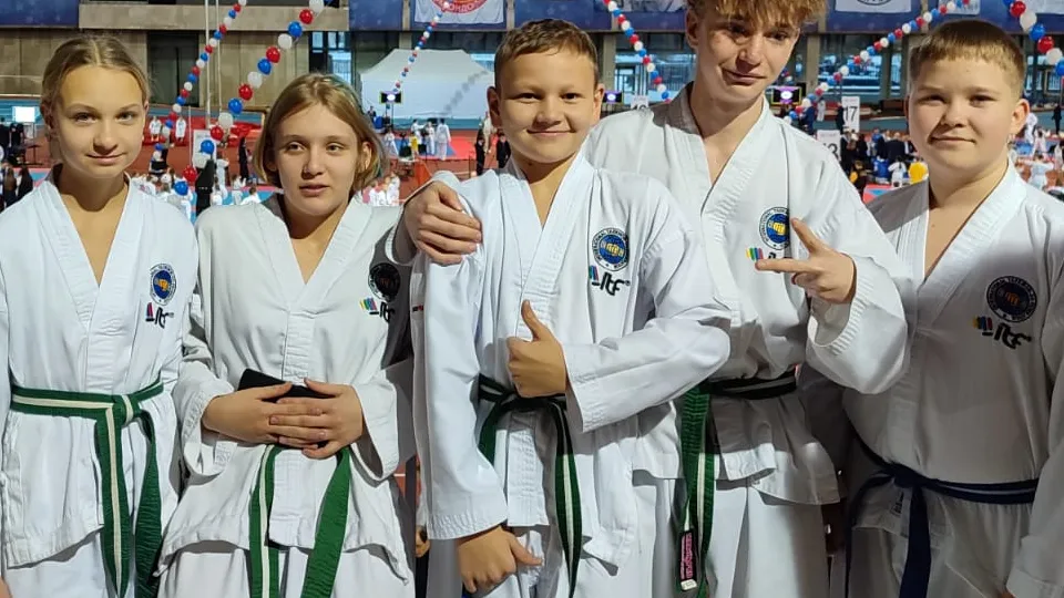 Электростальские мастера тхэквондо МФТ. Фото: управление по физической культуре и спорту администрации г. о. Электросталь