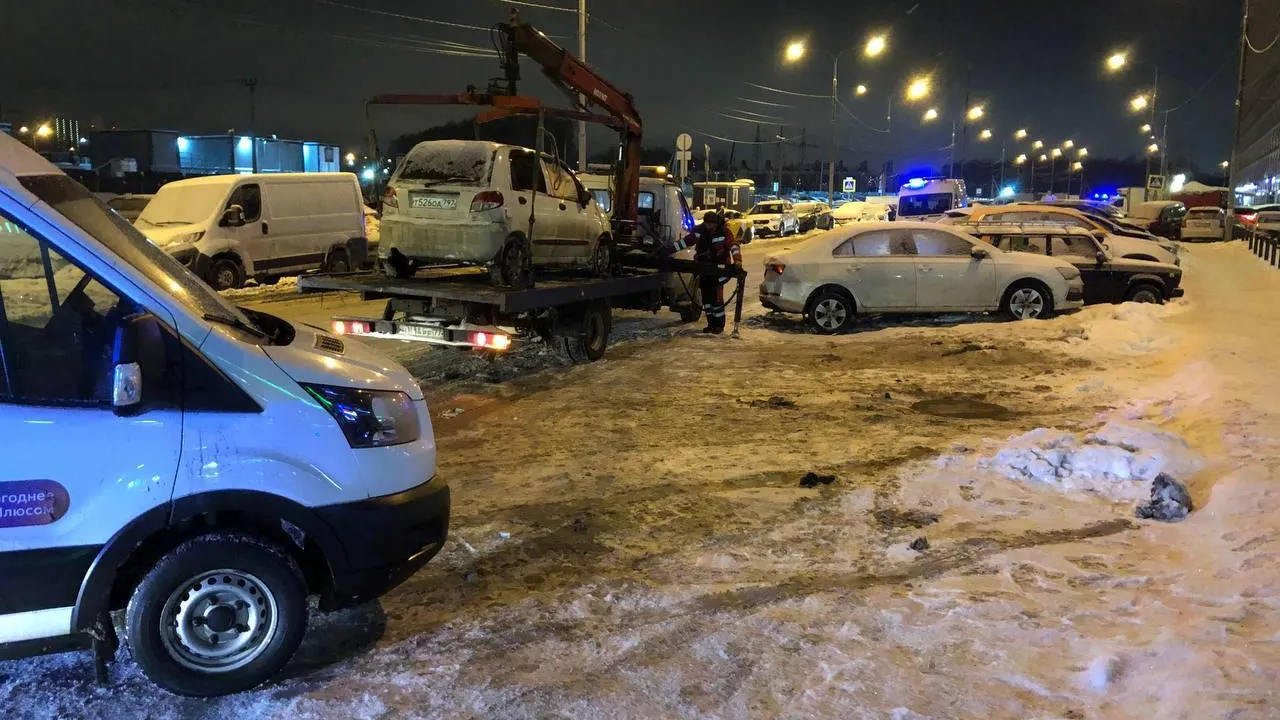 Эвакуация. Фото: ТГ-канал администрации Ленинского
