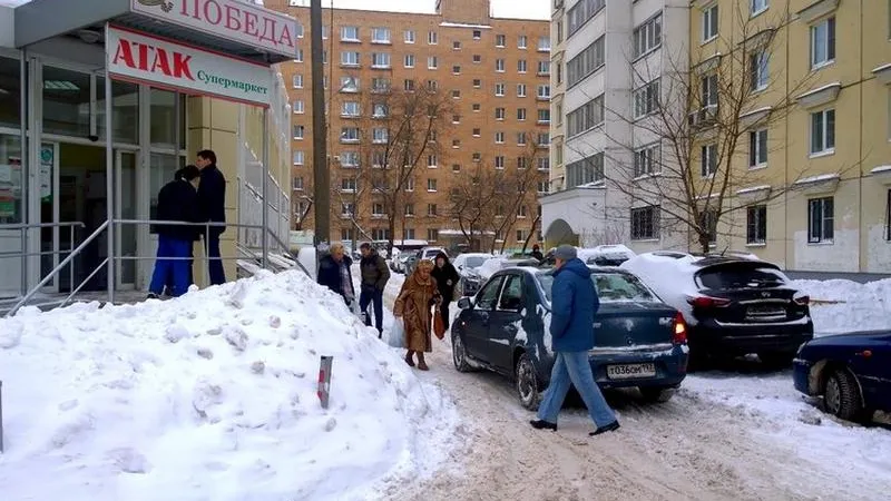 Реутовских владельцев торговых павильонов накажут за неубранный снег