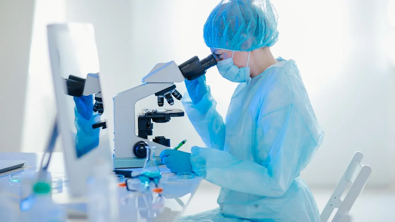 istockphoto.com/sanjeri