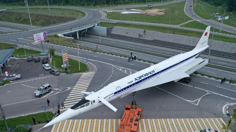 Ту-144 появился на въезде в Жуковский