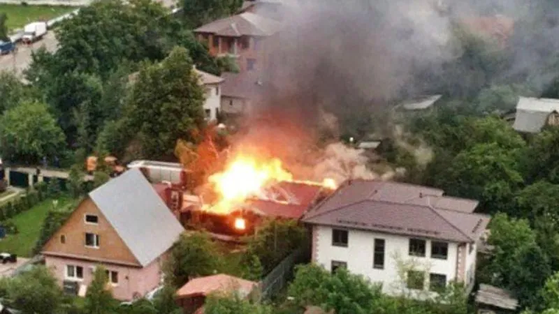 Пожар оставил арендаторов дома в Одинцовском районе без вещей и кошек