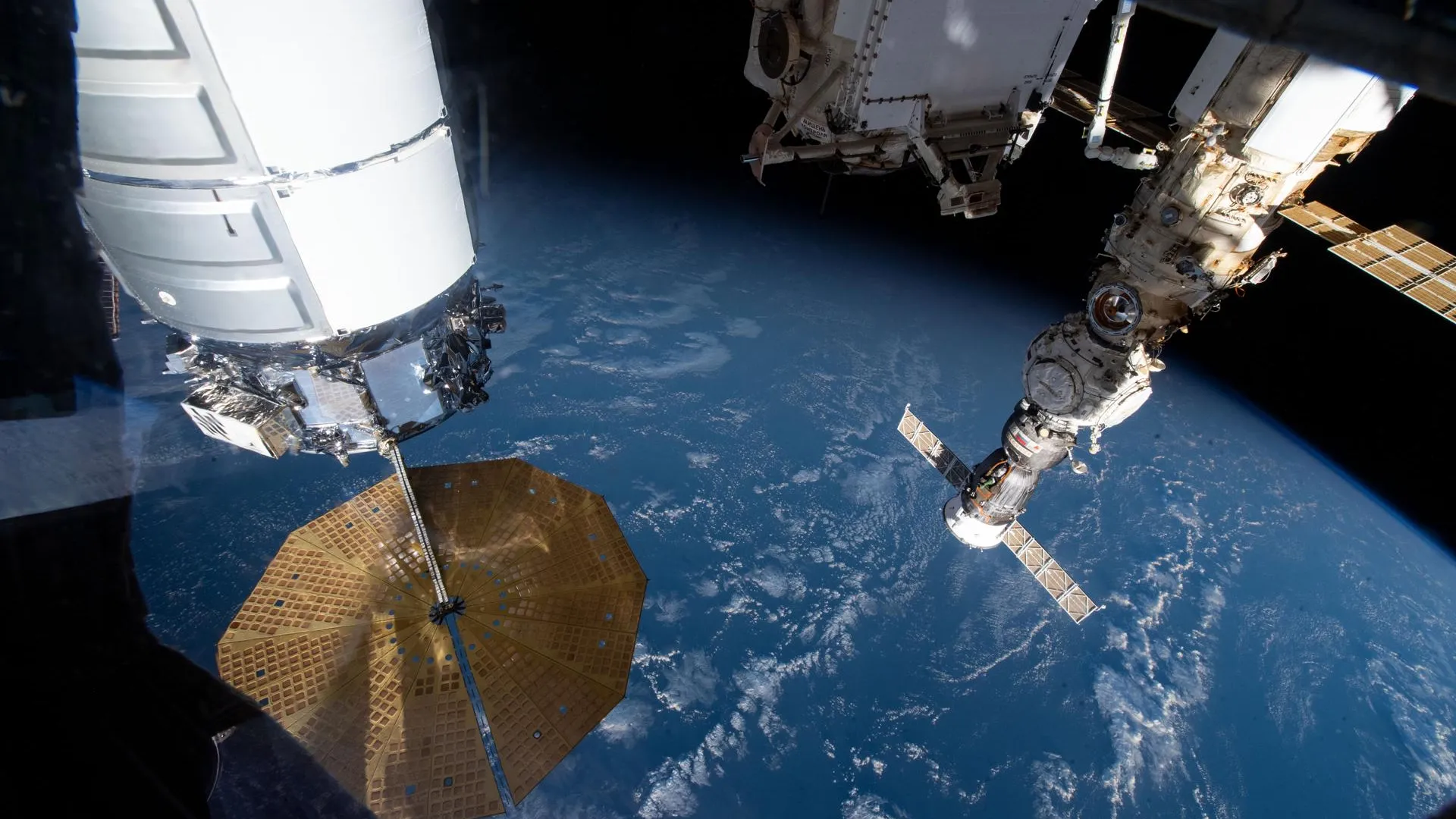 NASA/Keystone Press Agency