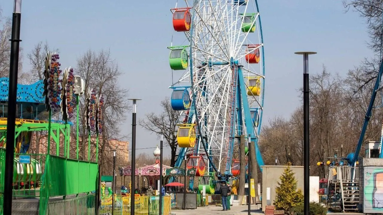 В парке им. В. Талалихина в Подольске в выходные заработают аттракционы