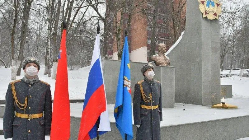 После реконструкции памятник маршалу Жукову открыли во Власихе