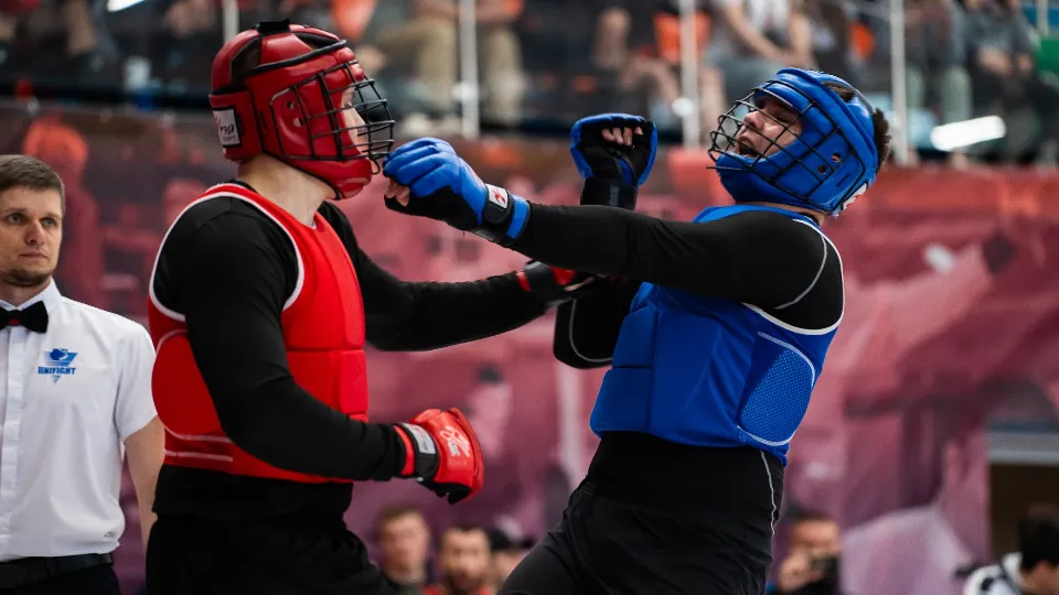 Фото: городской стадион «Авангард»