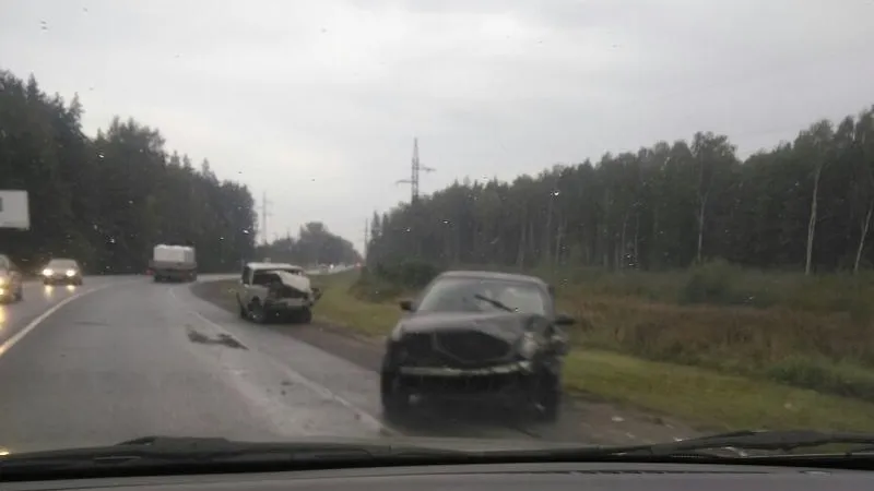 Авария с тремя машинами произошла в Раменском районе