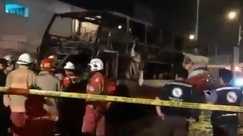 В Перу погибли люди во время пожара в двухэтажном автобусе