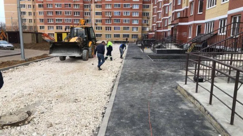 Инспекторы Главгосстройнадзора проводят итоговую проверку дома в ЖК «Шепчинки»