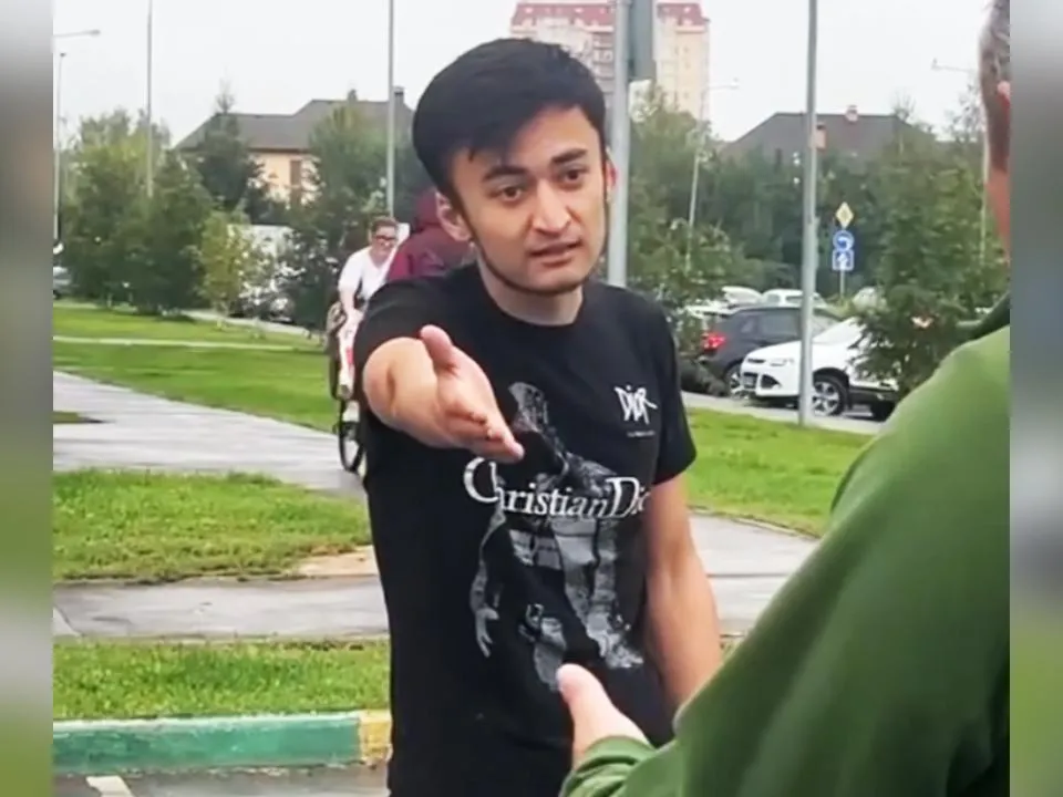 «Приехать обратно будет трудно»: мигранту, ударившему девушку из-за шорт, грозят тюрьма и депортация