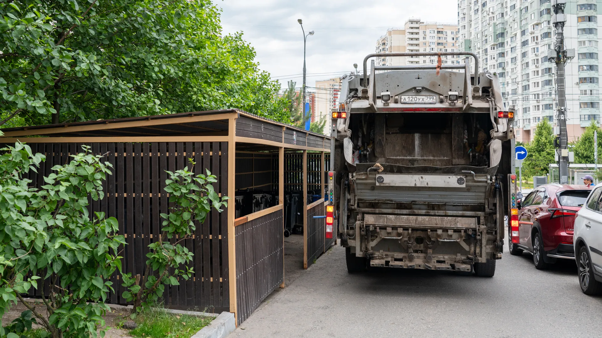 Контейнерные площадки для сбора отходов в Красногорске