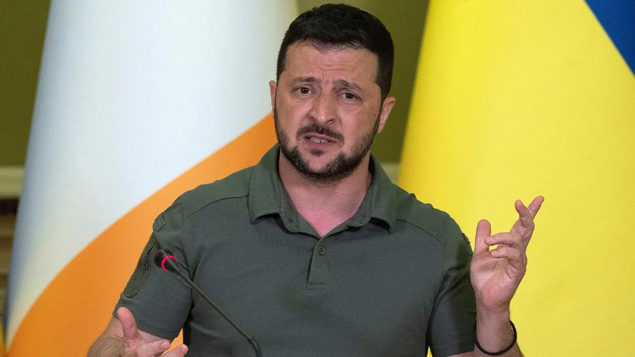 «Зеленский качается»: шаманка рассказала, объявит ли Украина войну России