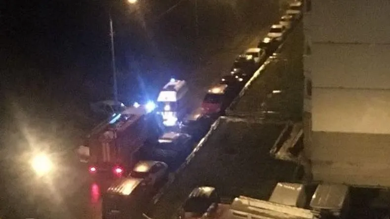 Водитель устроил потасовку с пожарными, ехавшими на вызов в Трехгорке