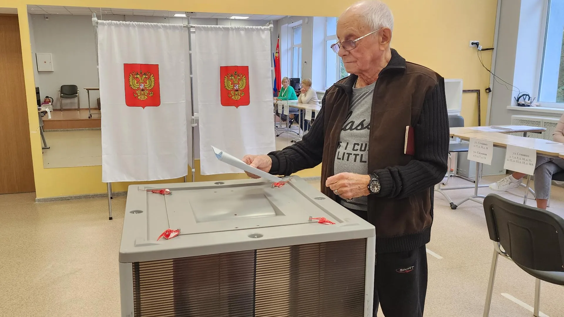 Роман Яковлев