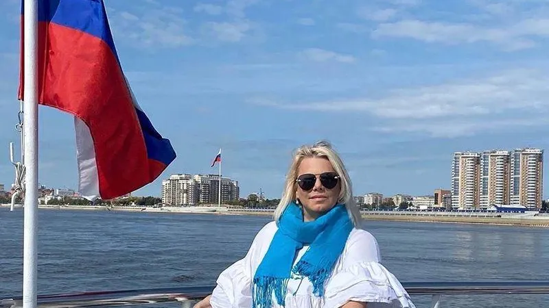 Яна Поплавская возглавила кампанию по помощи роте мобилизованных, оставшихся без обучения и амуниции