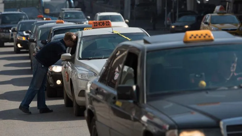 В Кемерове вымогатель собирал «дань» с таксиста полтора года