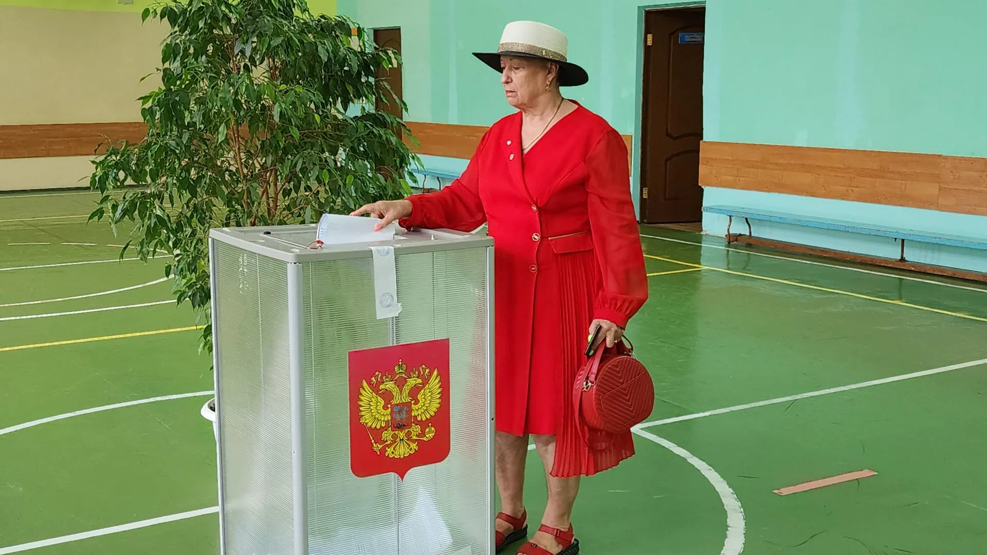 Роман Яковлев