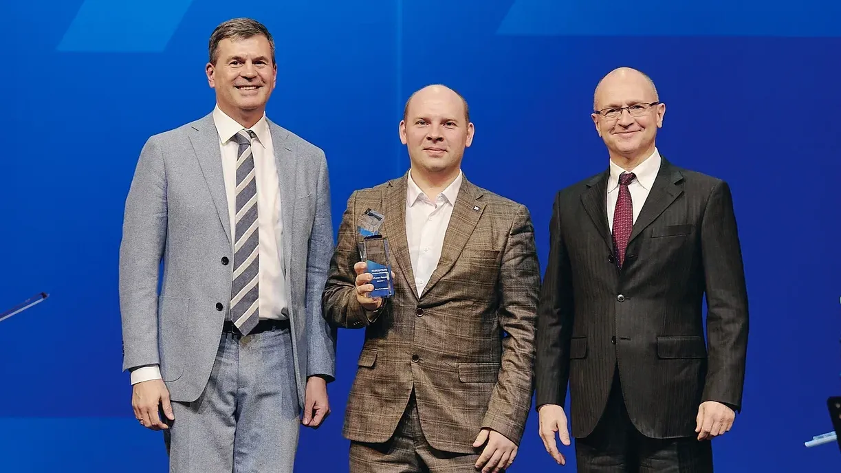 Фото: Лидеры России