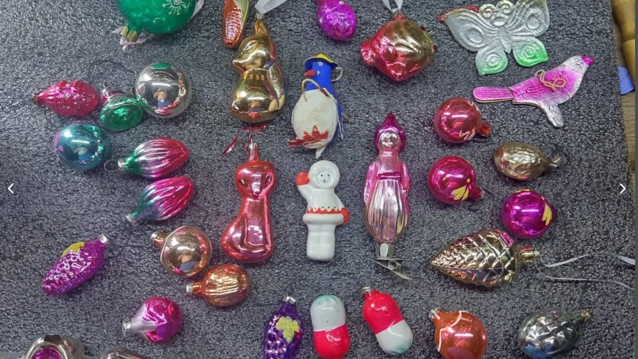 Фото: городская доска объявлений