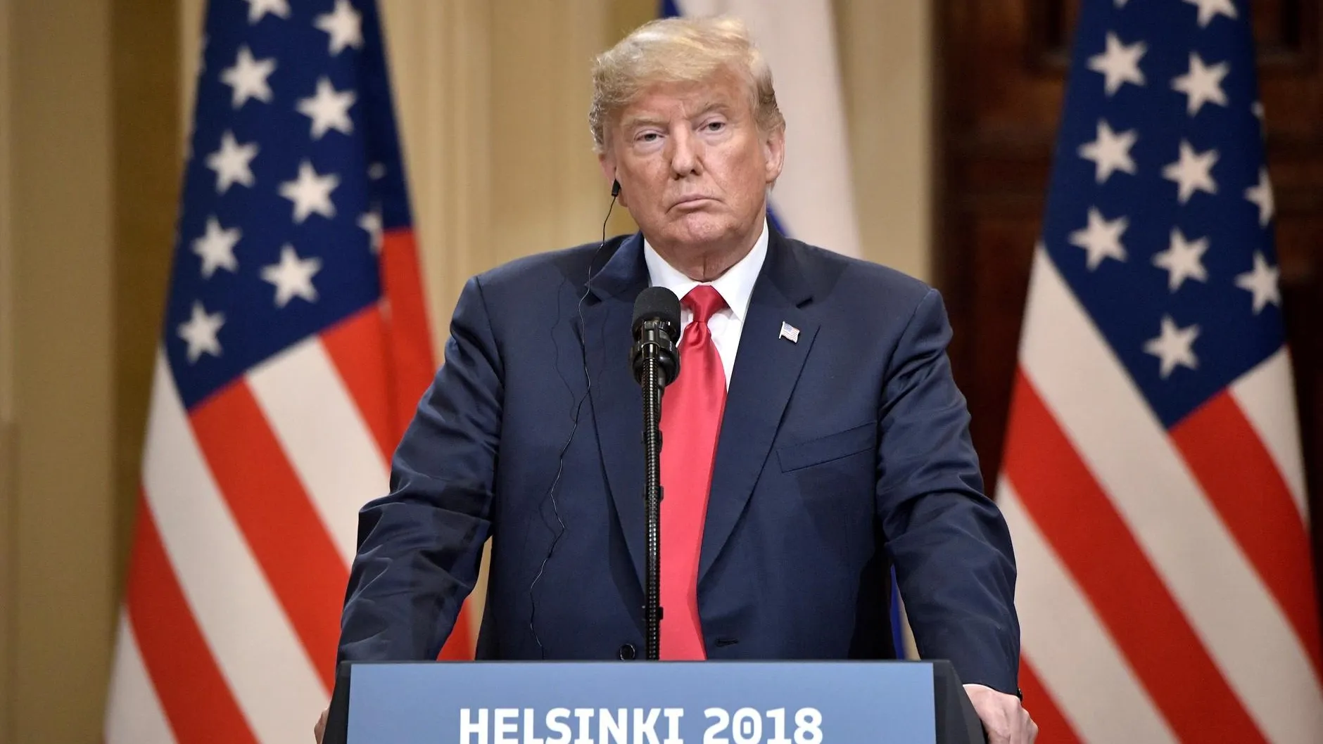 Журналист Осташко назвал причины молчания Трампа о взорванных мостах