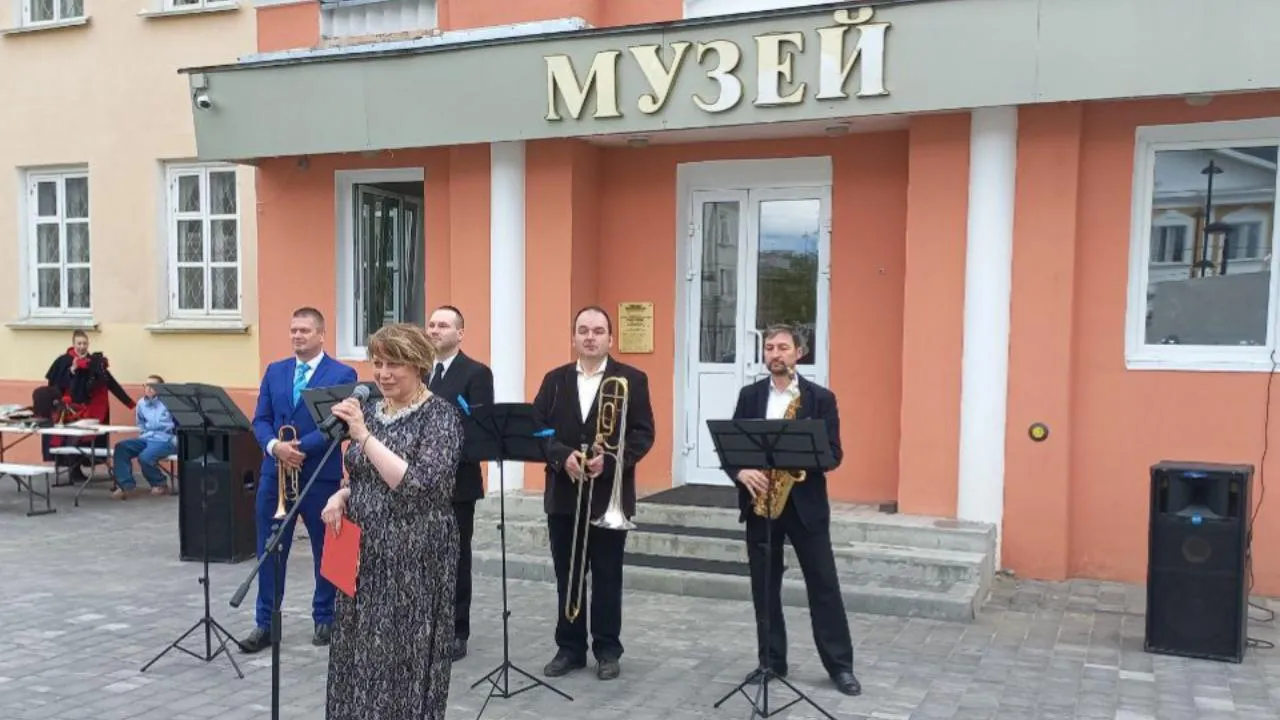 REGIONS/Олег Книжник