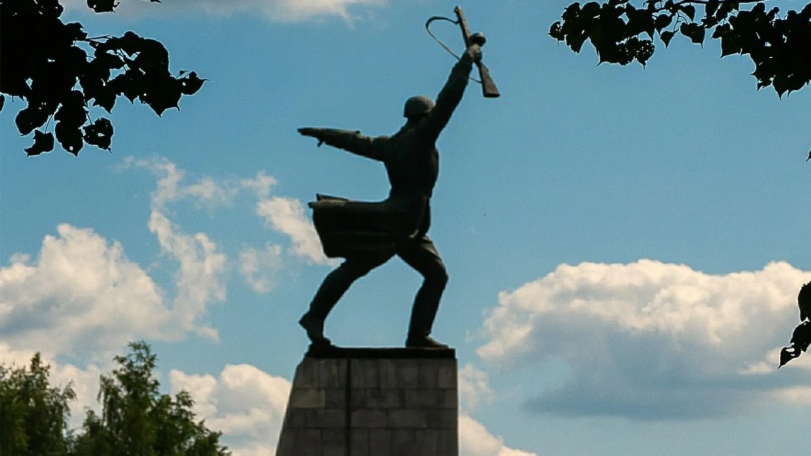 Монумент «Героям битвы под Москвой», Яхрома, Московская область. Roman Denisov