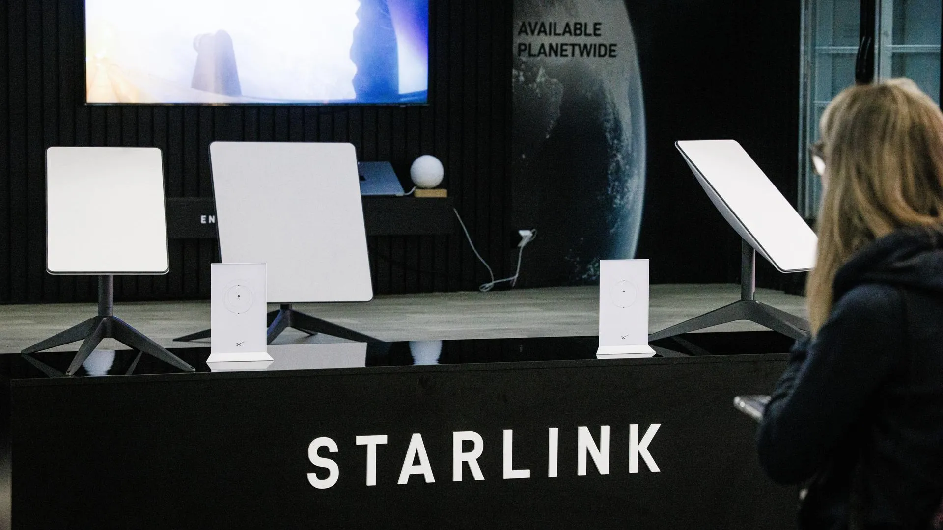 На Украине признали использование системы Starlink на всей линии фронта