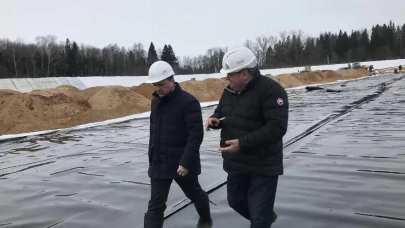 Губернатору продемонстрировали процесс тампонирования разломов на полигоне «Ядрово»