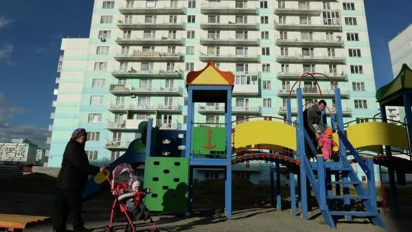 Тридцать семь процентов дворов благоустроили в МО за три года