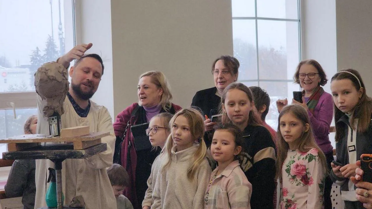 REGIONS/Роман Кутузов