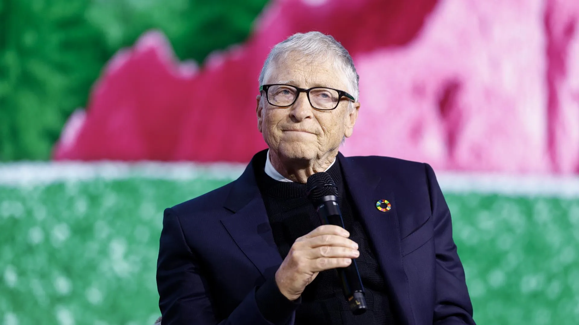 Stefan JerrevÃƒÂ�ng/Keystone Press Agency