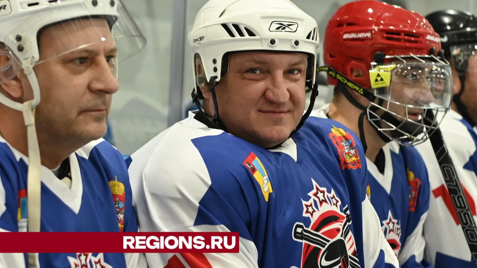 Фото и видео – Н. Надточая / Долгожданный манеж и каток возвели по госпрограмме