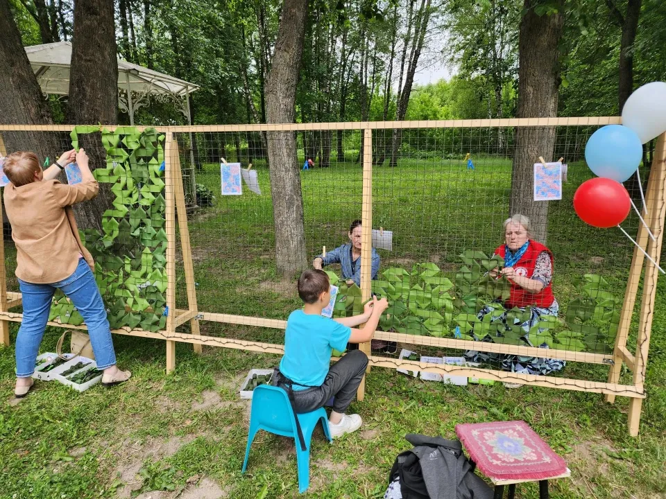 Плетение маскировочных сетей