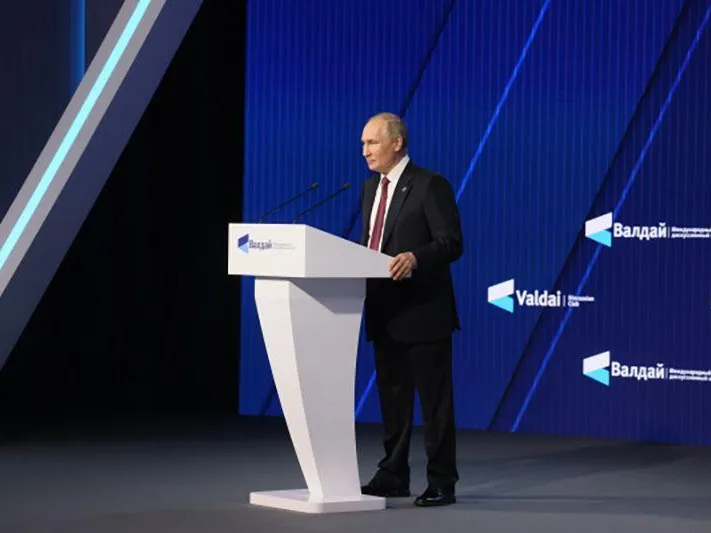 Российский депутат заявил, что все прогнозы Путина на выступлениях осуществляются