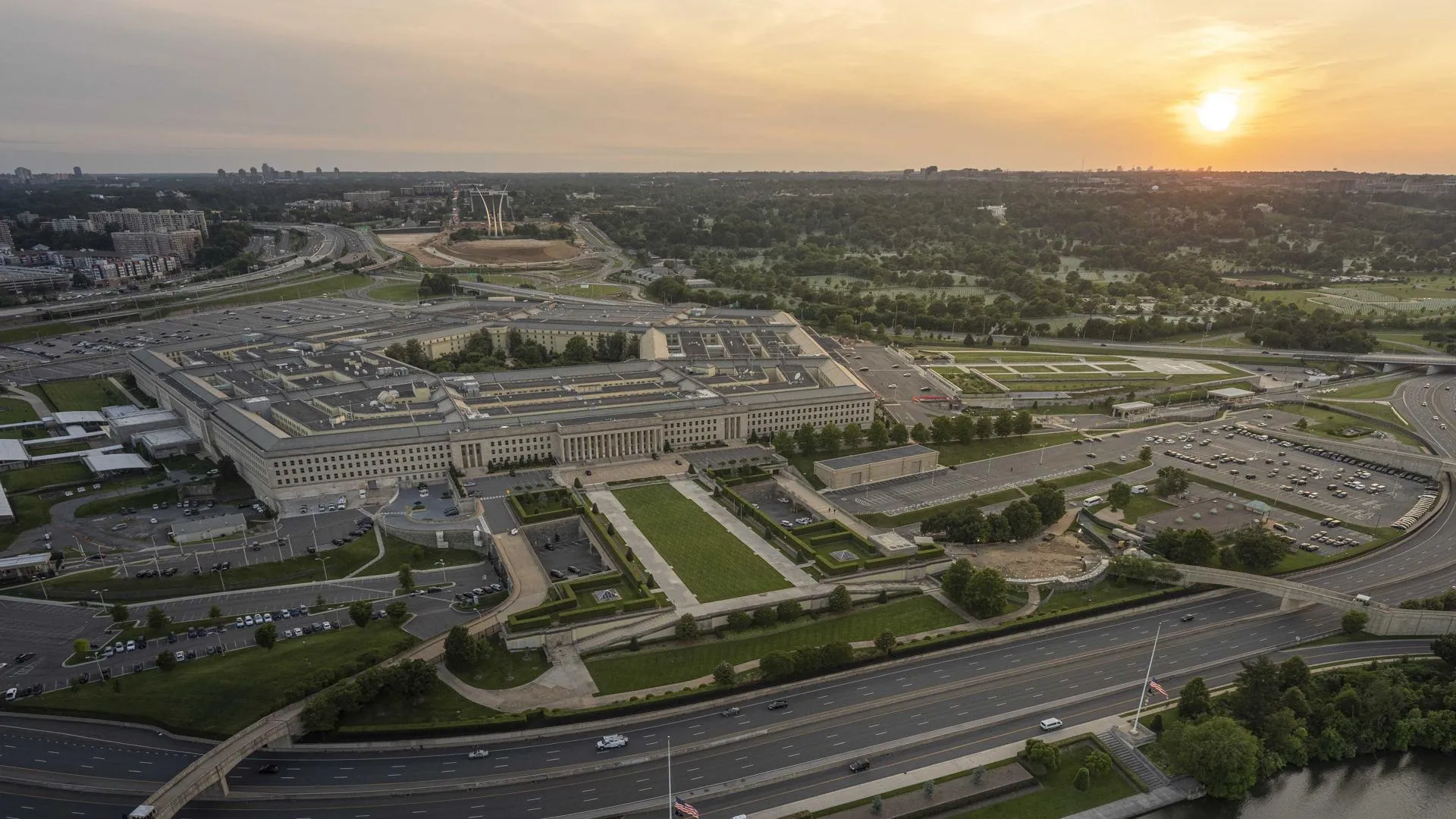 DoD/Keystone Press Agency