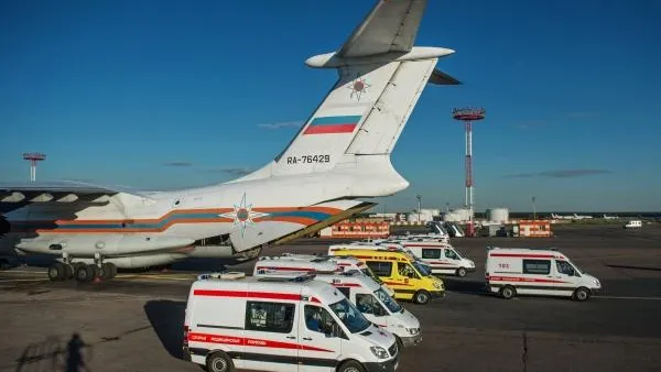 В Домодедово сел самолет со сломанным шасси