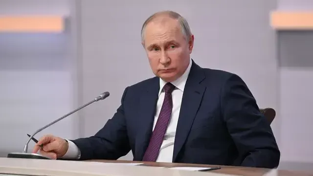 Путин назвал стабильной ситуацию на линии боевого соприкосновения