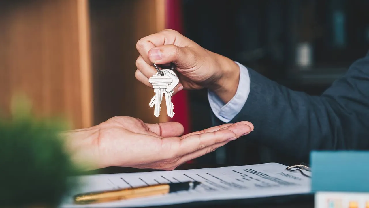 istockphoto.com/Natee Meepian