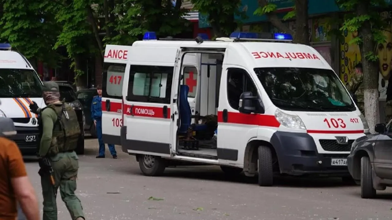 Умер человек, пострадавший при взрыве в барбершопе Луганска