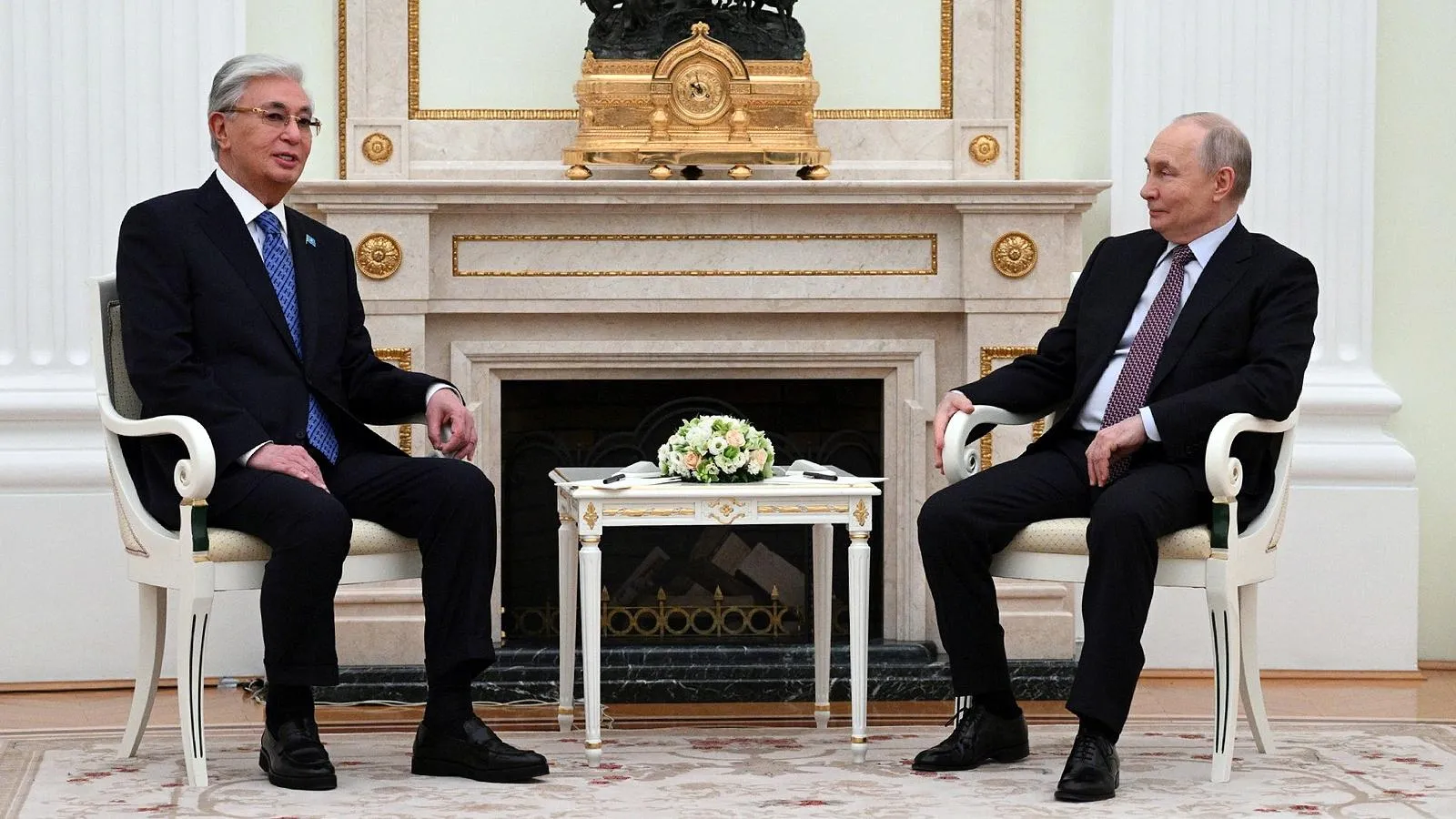 Президенты Казахстана и России Касым-Жомартом Токаев и Владимир Путин. Kremlin Pool/Russian Government