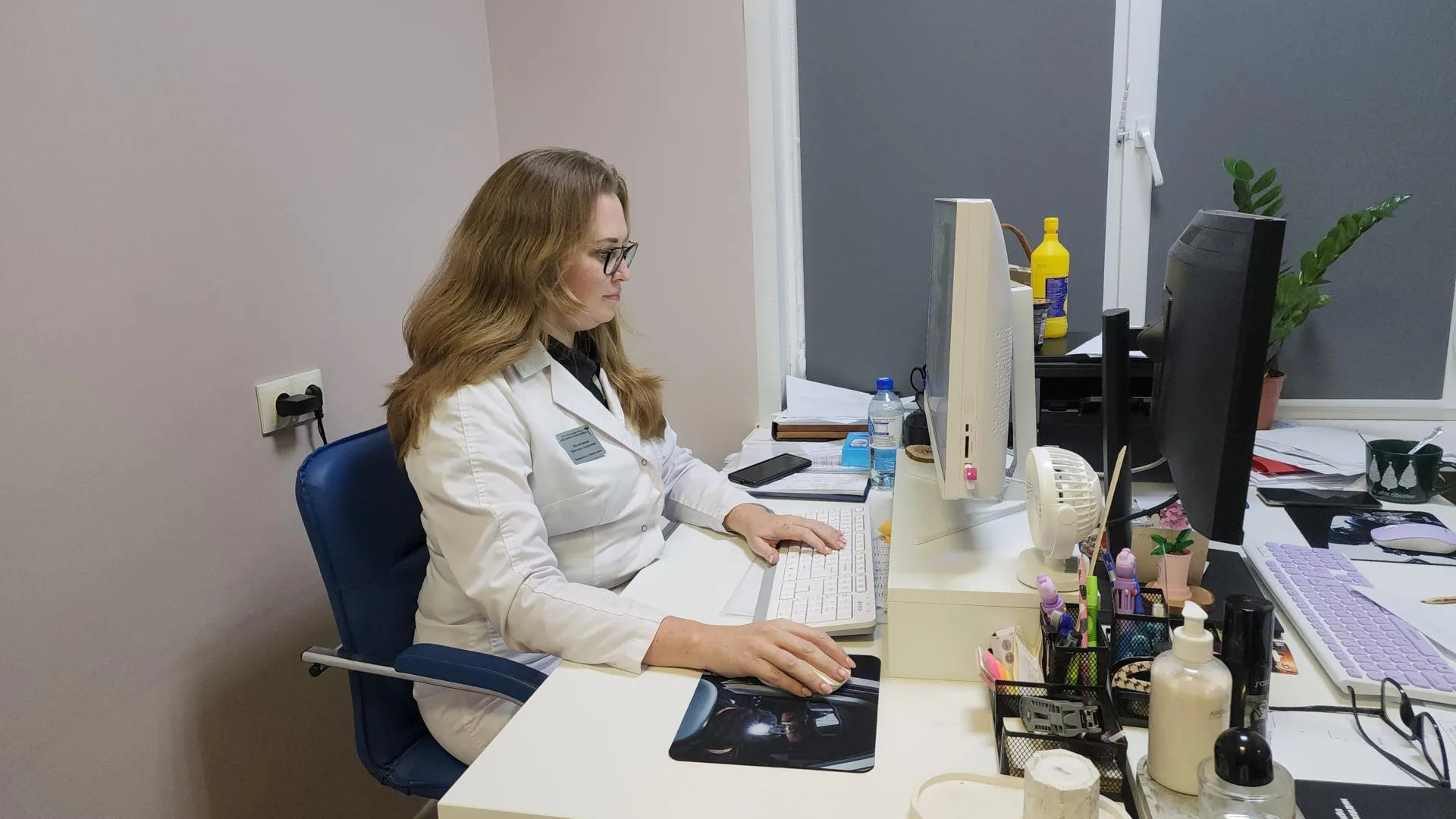 Врач всегда на связи с пациентом и даст первичную консультацию.&nbsp;Фото: REGIONS/Роман Кутузов