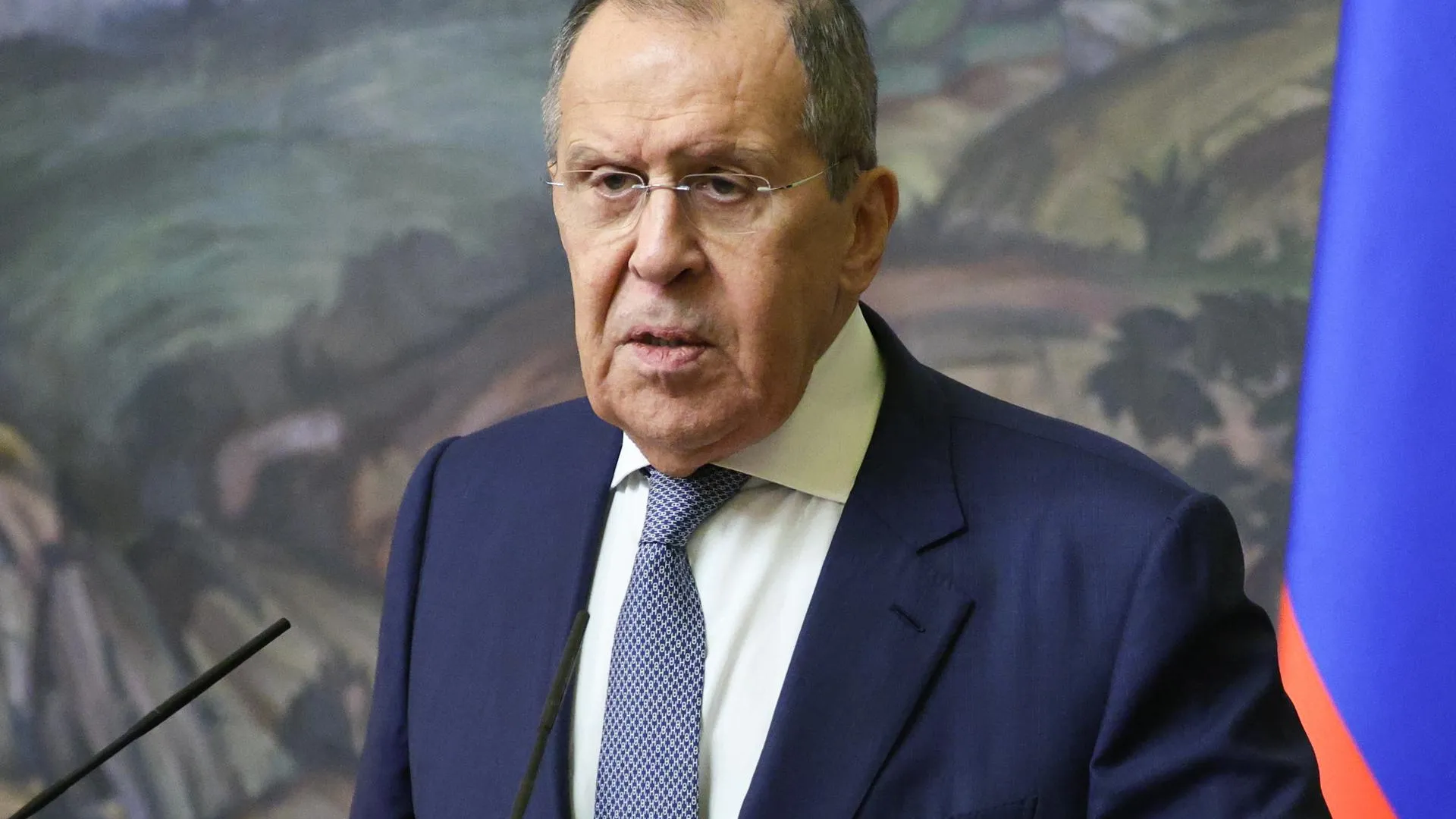 Лавров: Россия не считает нынешний этап международных отношений холодной войной
