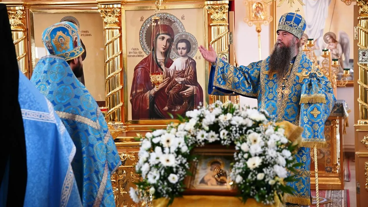Епископ Сергиево-Посадский и Дмитровский провел богослужение в храме первой ИК